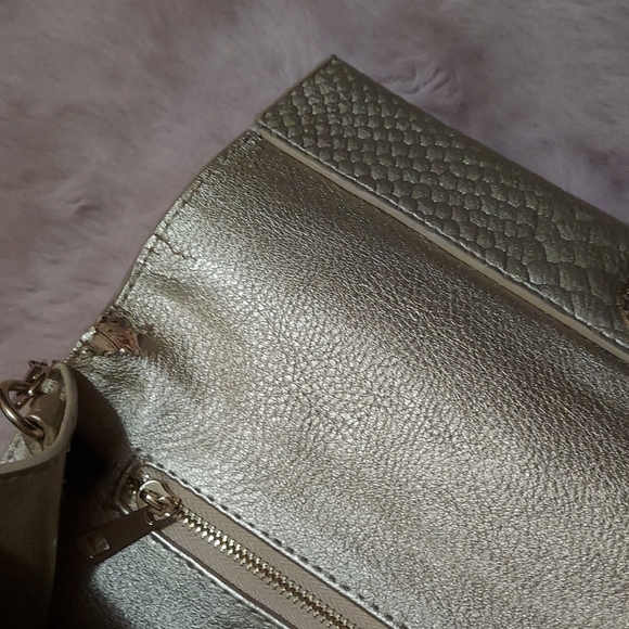 SALE‼️ Crossbody chain handbag - Picture 4 of 7